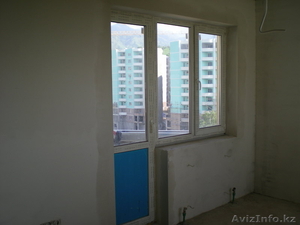 Продам пластиковые окна (балконные)