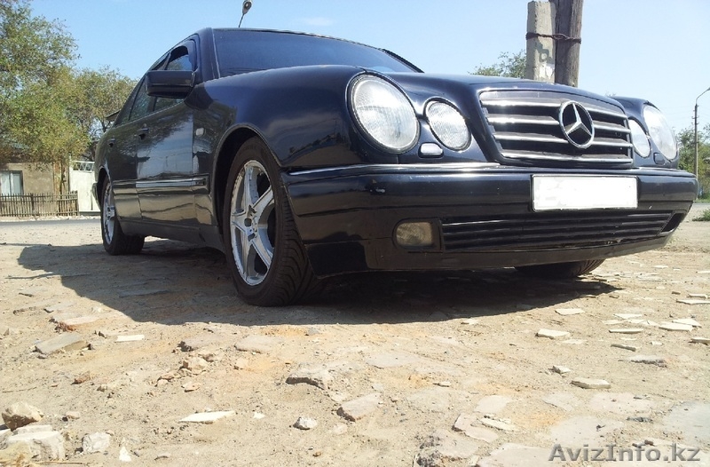 мерседес в идеальном состоянии, без царапин , не требует вложений - Изображение #1, Объявление #736296