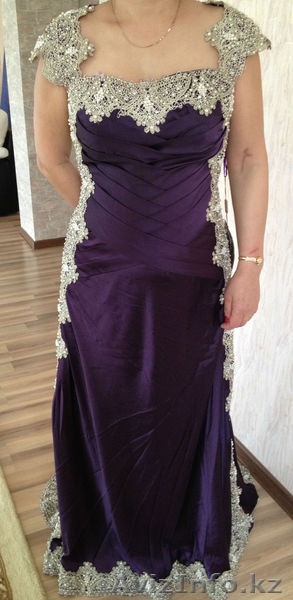 Продам вечерние платья - Изображение #1, Объявление #887328